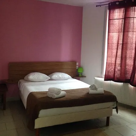 Hotel Le Diplomate Le Kremlin-Bicêtre