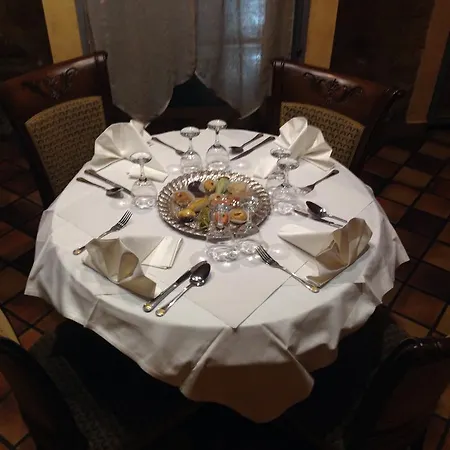 Hotel Le Diplomate Le Kremlin-Bicêtre