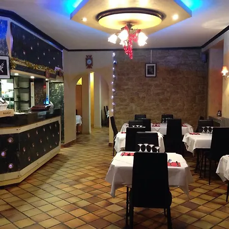 Le Diplomate Le Kremlin-Bicêtre